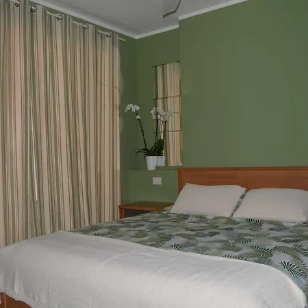 Spacious Apartment In Los Cristianos Apartment